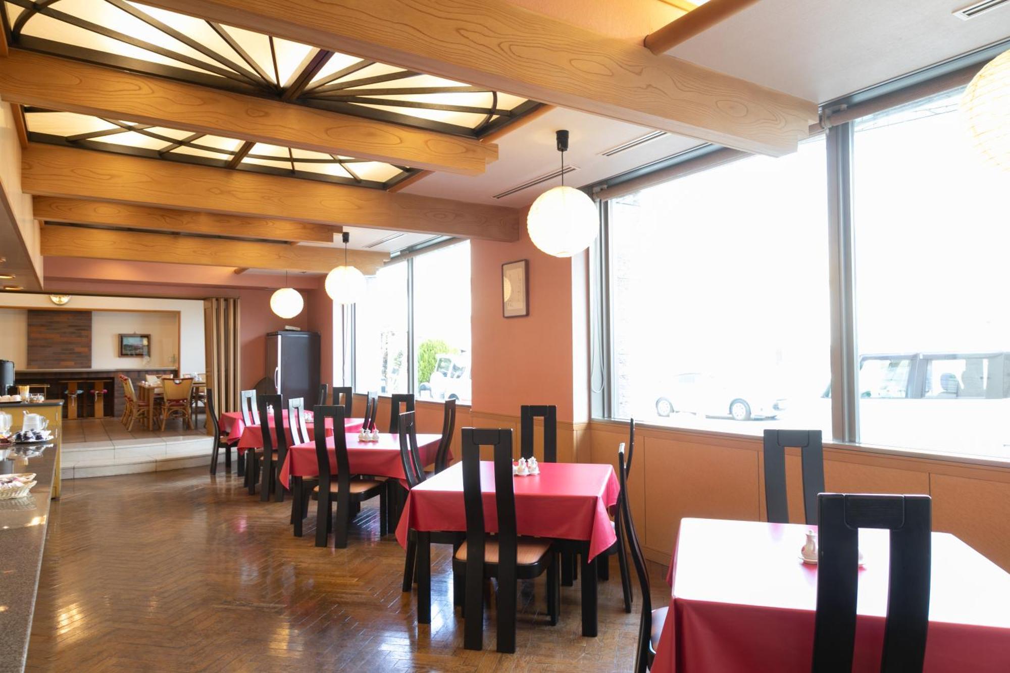 Hotel Montagne Matsumoto Bagian luar foto